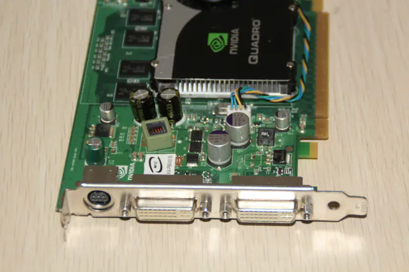 Karta graficzna Quadro FX1700 512M PCI-E DVI*2