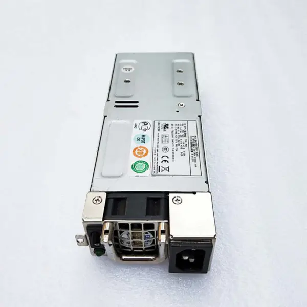Min-6251p do zasilacza serwerowego Zippy 250w