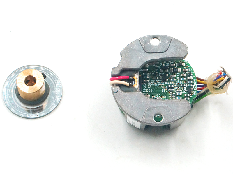 Enkoder Mitsubishi OBA13