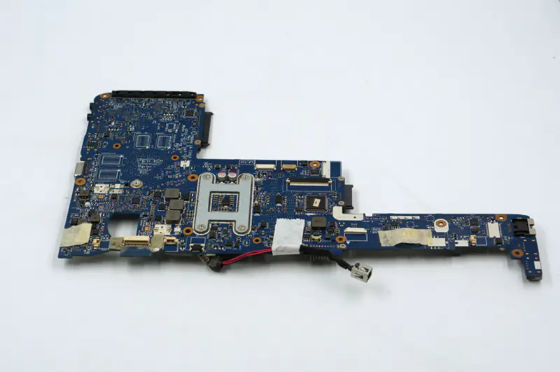 Płyta główna Toshiba P745 K000125740 LA-7101P