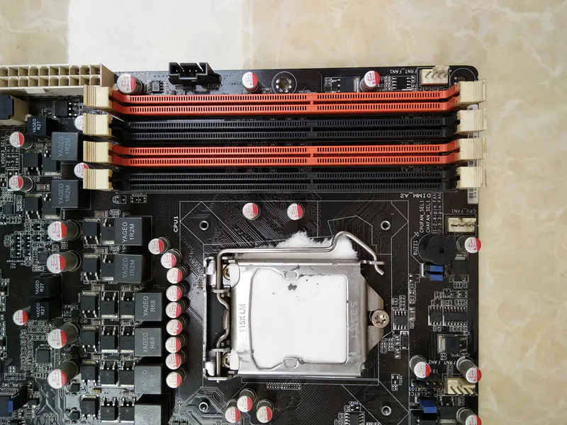 Płyta główna ASUS P7F-M LGA1156 DDR3 16GB