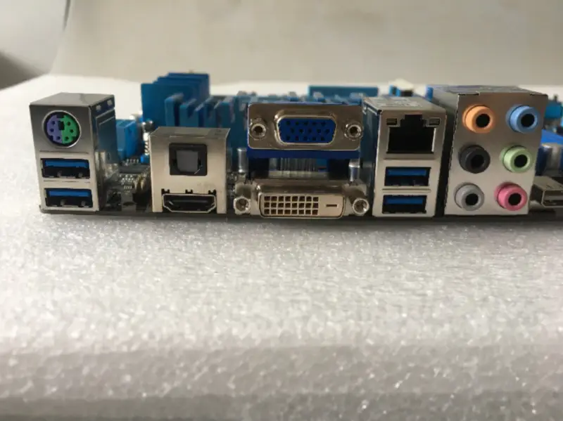 ASUS P8Z77-V PRO/Thunderbolt Płyta główna Z77 Socket LGA 1155 i3 i5 i7 DDR3 32G ATX