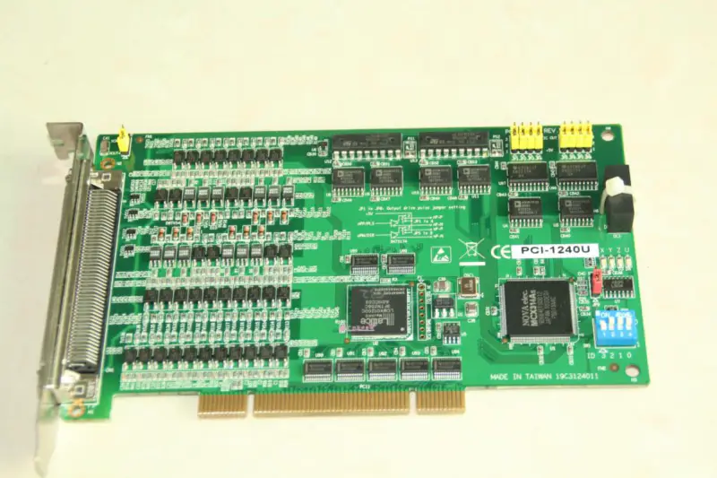 4-osiowa karta sterowania ruchem Advantech PCI-1240 PCI-1240U