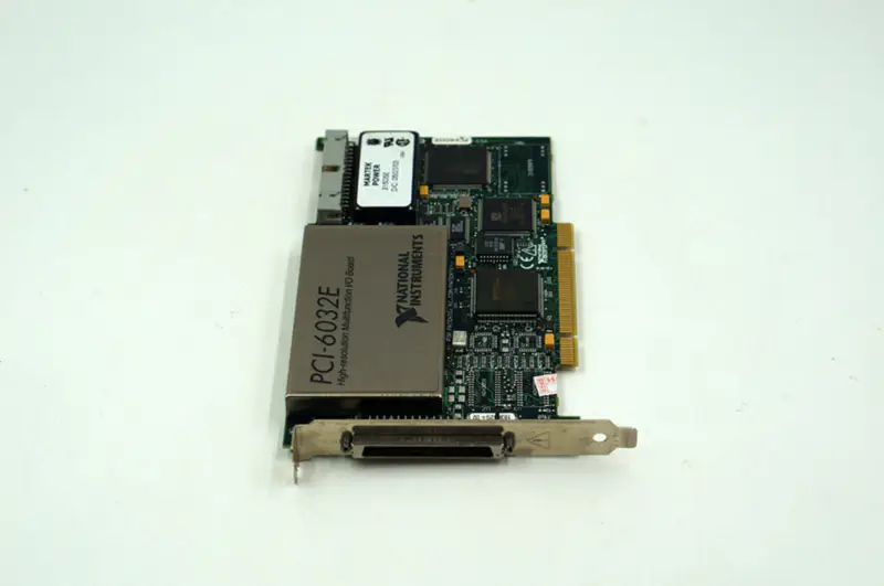 NI PCI-6032E Wielofunkcyjna karta we/wy wysokiej rozdzielczości DAQ element używany