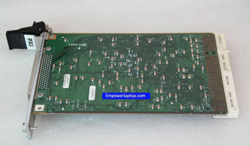 NATIONAL INSTRUMENTS NI PXI-6070E Wielofunkcyjna karta we/wy 1,25 MS/s, 12-bitowa karta DAQ