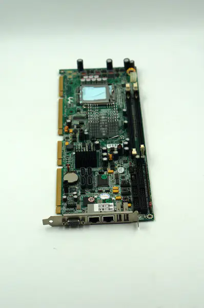 Przemysłowa płyta główna Portwell ROBO-8913VG2AR-VA BIOS:R1.00 B9305373AB18913821