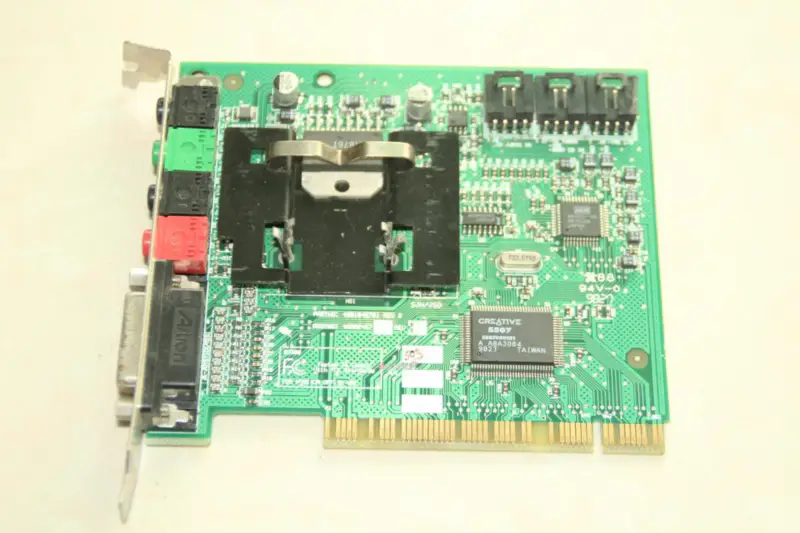 Karta dźwiękowa Creative S3300 PCI 4.1 obsługująca xp/win7 32bit