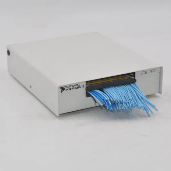 NI SCB-100 776990-01 Skrzynka przyłączeniowa