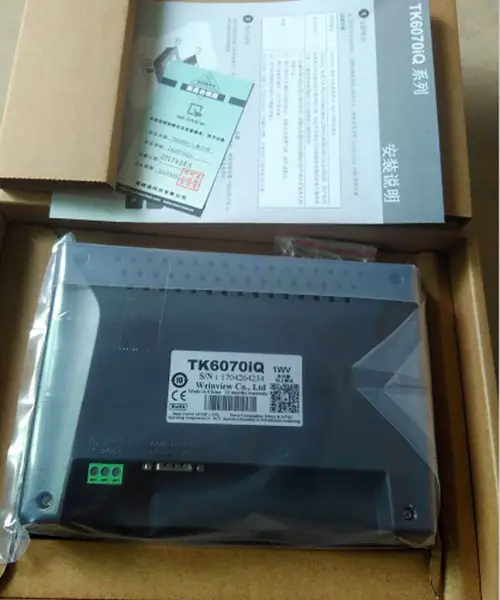 Panel interfejsu operatora z ekranem dotykowym Weinview TK6070IQ