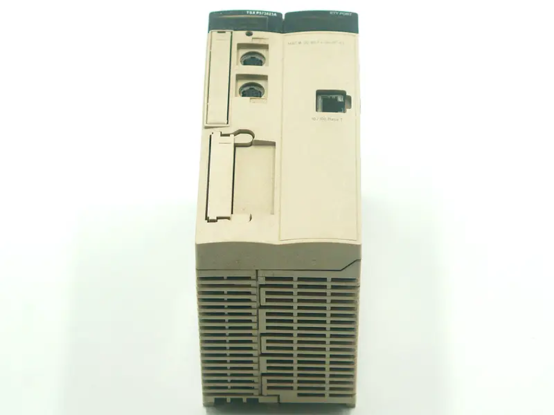 Moduł PLC Schnerider TSXP573623AM