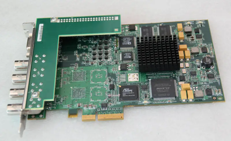 MATROX V10 Y7231-03 VI07IAOA/F* Karta PCIE DAQ