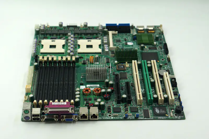 SuperMicro X6DH3-G2 8-portowa płyta główna z interfejsem SAS do serwerów RAID duplex 604