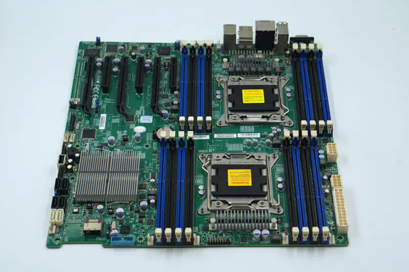 Płyta główna Supermicro X9DAI