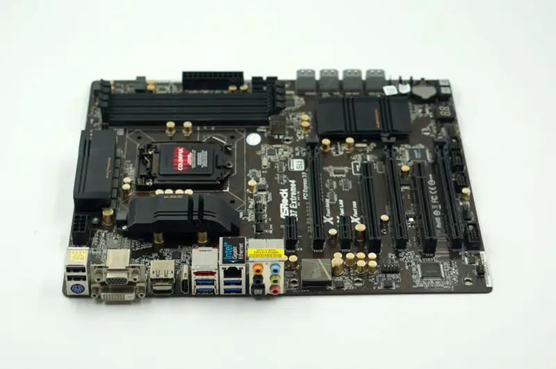 Płyta główna ASROCK Z87 Extreme 4 LGA1150 DDR3 32G ATX